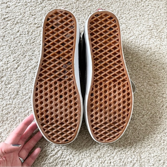 Vans Old Skool Classic Black Suede Leather and White - Picture 6 of 6